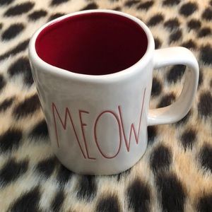 RAE DUNN meow mug